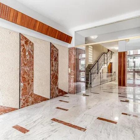Retro Design Flat Near Vaticano * Rome