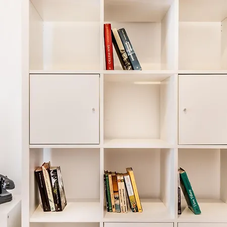 Retro Design Flat Near Vaticano * روما