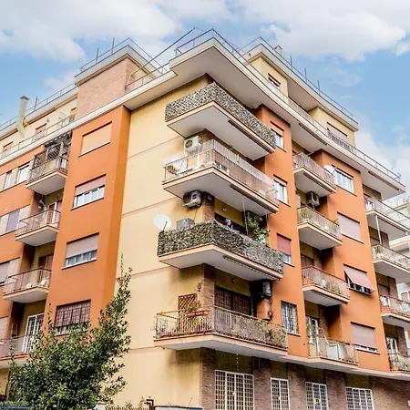 Apartment Retro Design Flat Near Vaticano Rom